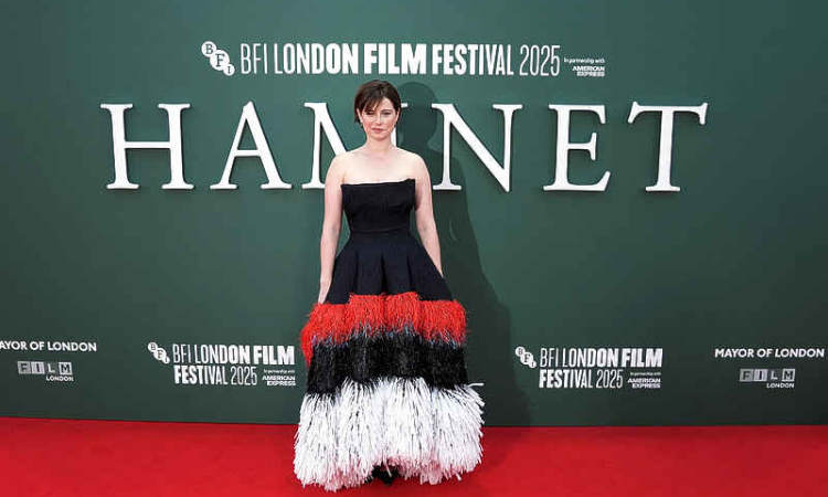 Oscar-buzzy 'Hamnet' changed  me, actress Jessie Buckley says